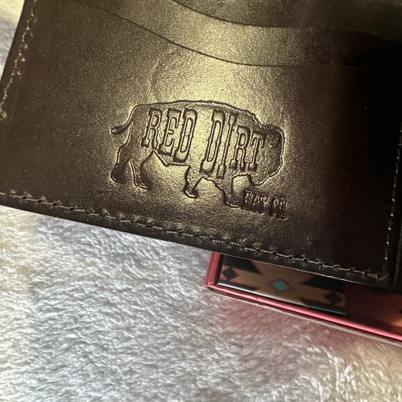 Red Dirt Hat Co Bifold Wallet Genuine Leather Southwest Aztec Embossed Design - Picture 5 of 10
